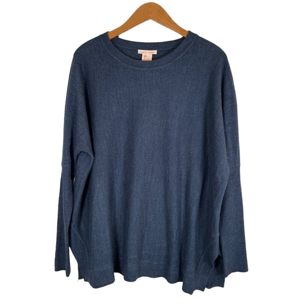 Sweet Romeo Women Size L Denim Blue Pullover Tunic Sweater Side Vents Round Neck